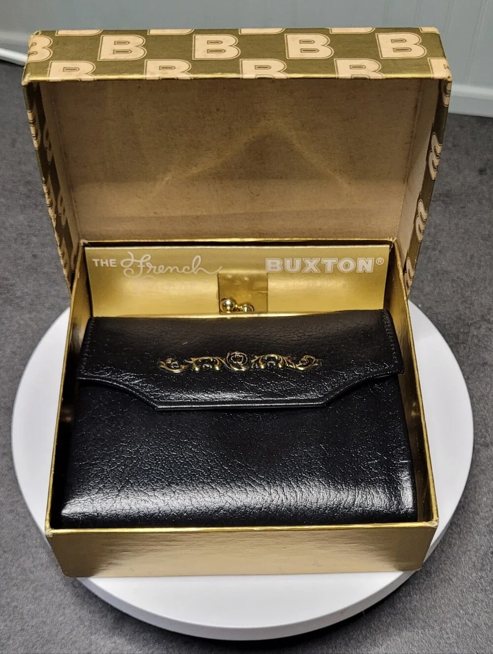 NOS Vtg Buxton 